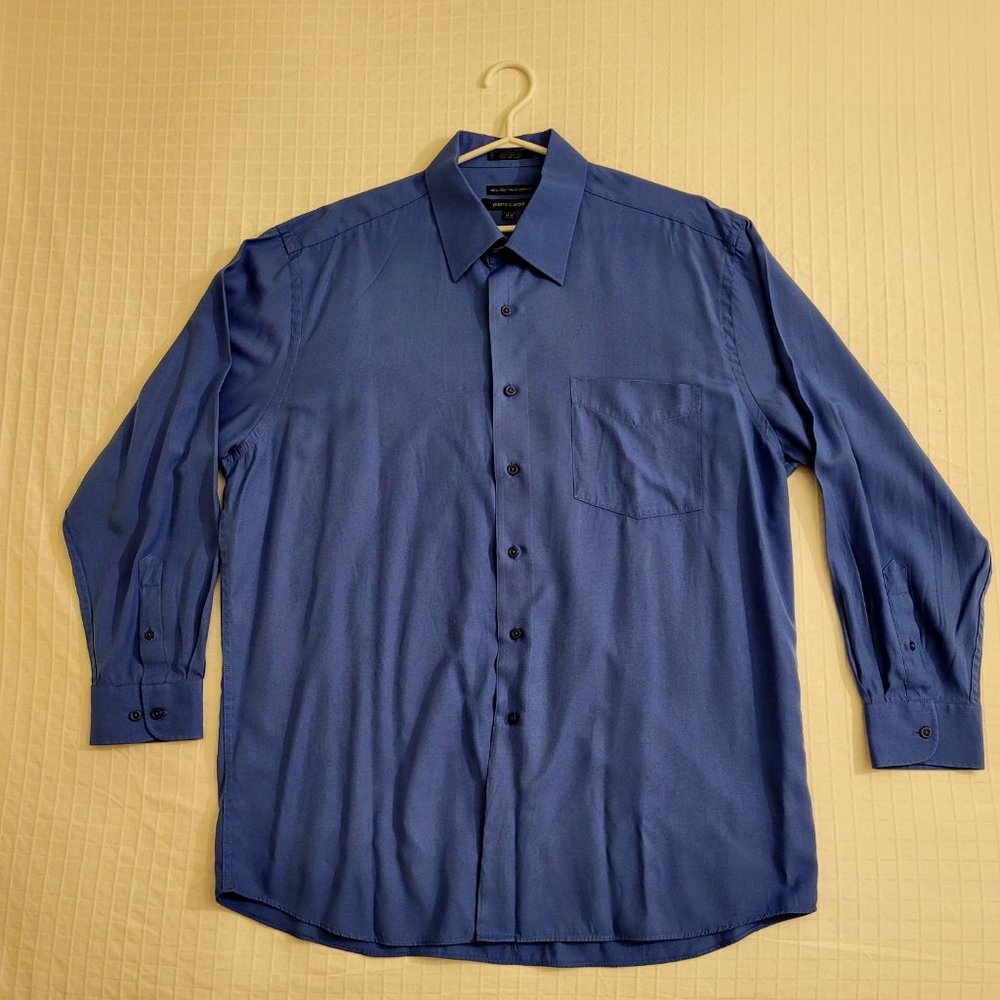 Pierre Cardin dress shirt. Blue. (XL) 17-17.5 neck